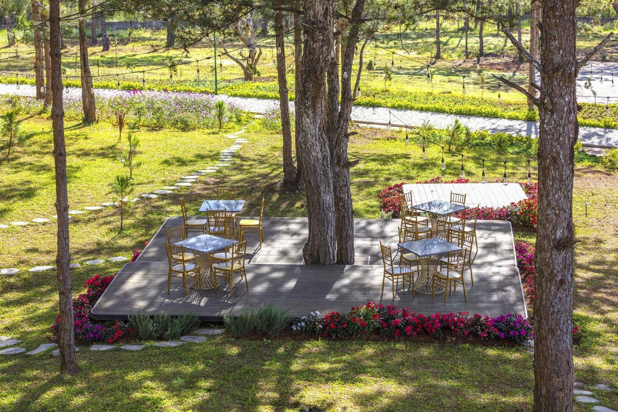 Kim Resort - Khu Nghi Duong Rung La Kim Да Лат Екстериор снимка